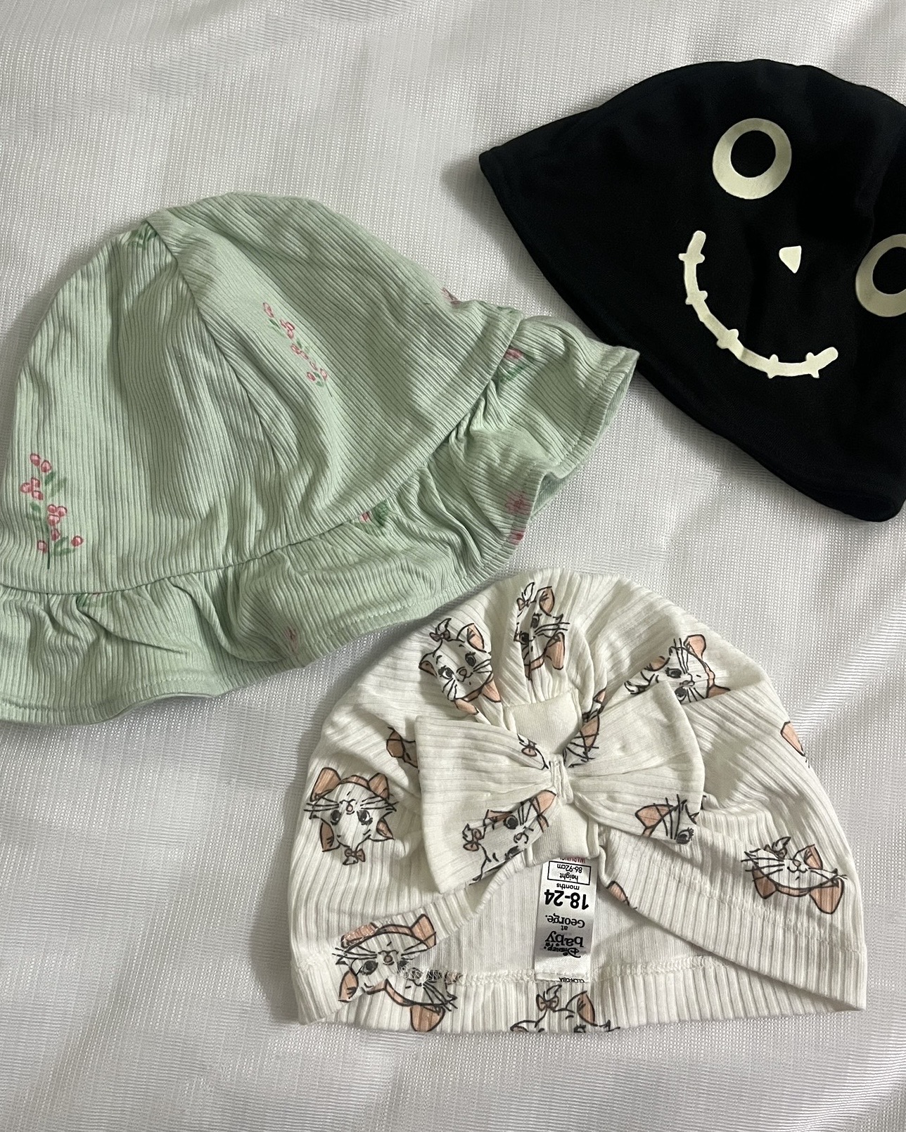18-24 months caps set
