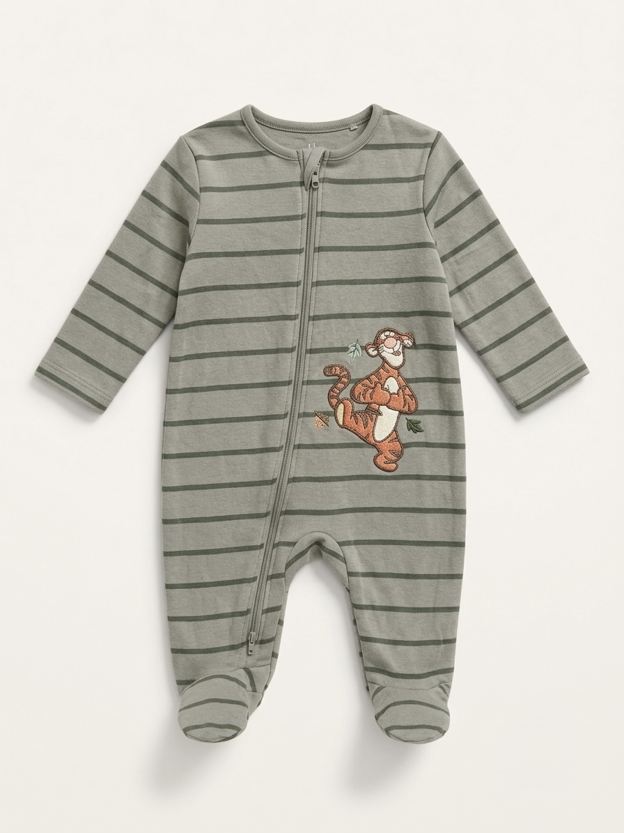 Tigger fleeced sleepsuit (2 zipper)