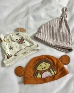 3-6 months caps set